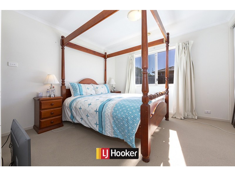 48 John James Loop, Macgregor ACT 2615