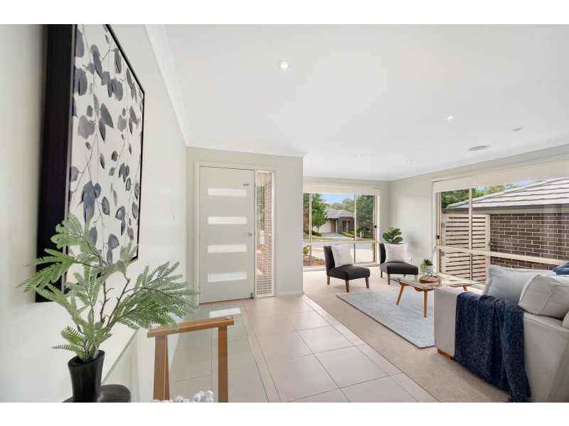 33 Liz O’Neill Street, Casey ACT 2913