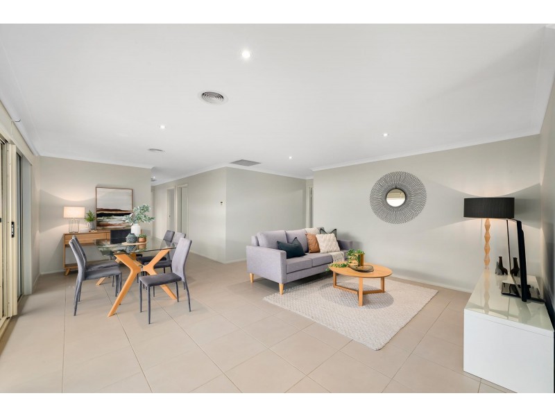 33 Liz O’Neill Street, Casey ACT 2913