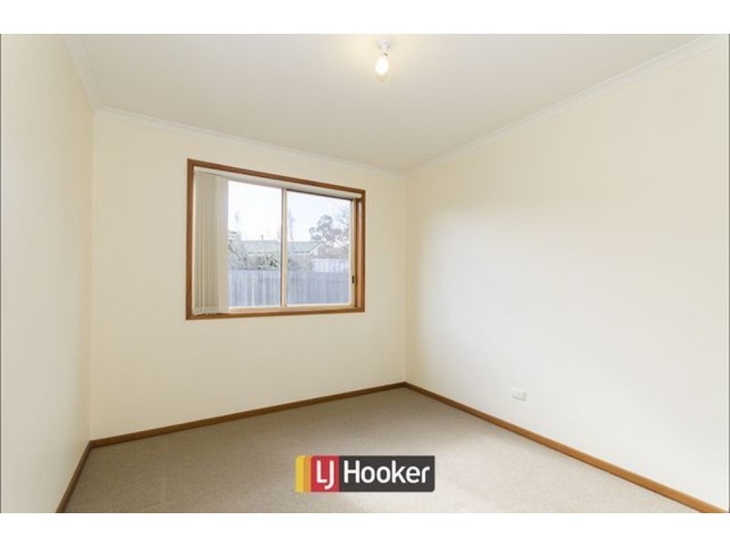 1B Huxley Place, Palmerston ACT 2913