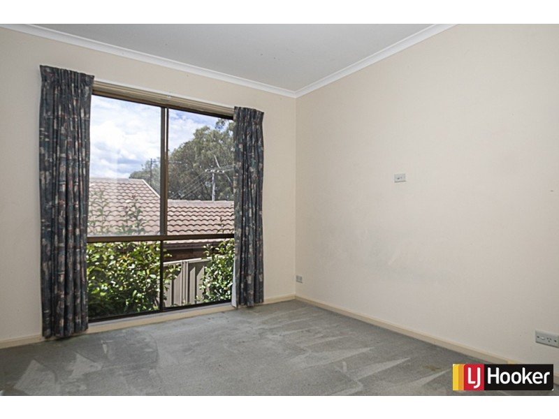 11 Dutterau Street, Lyneham ACT 2602