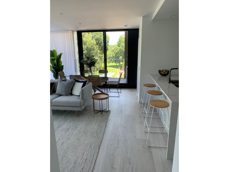 Unit 711 M Cooyong Street, City ACT 2601