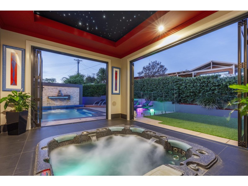 13 Fitzhardinge Crescent, Evatt ACT 2617