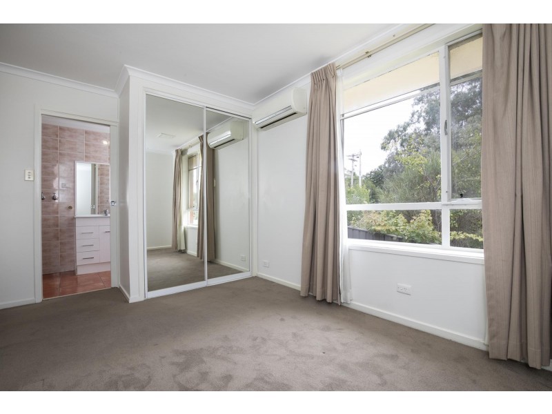 38 Lambrigg Street, Farrer ACT 2607