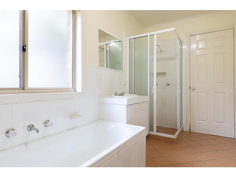 8 Corella Place, Ngunnawal ACT 2913