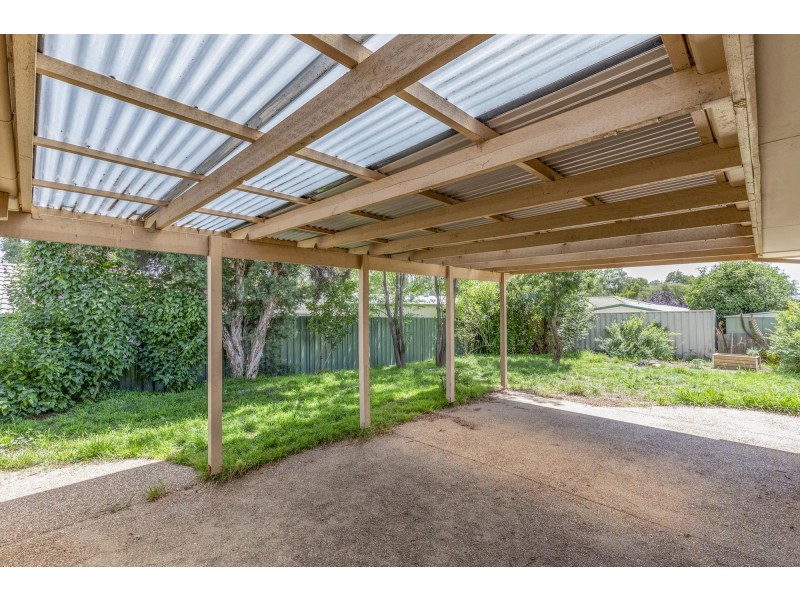8 Corella Place, Ngunnawal ACT 2913