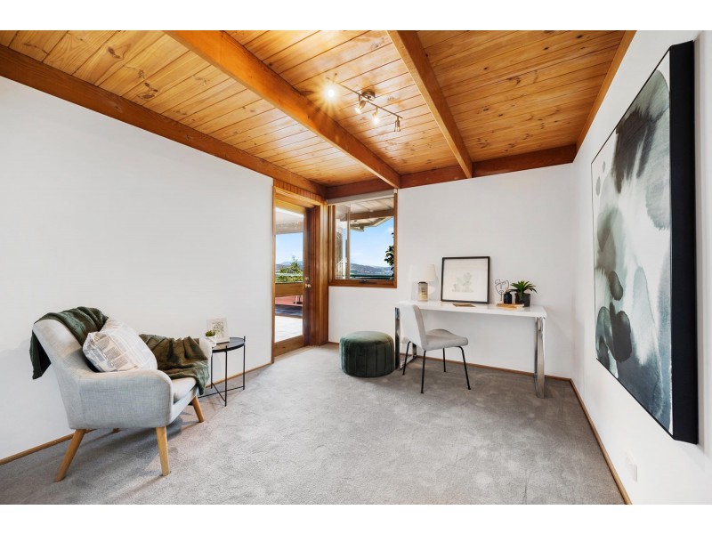 45 Sparkes Close, Fadden ACT 2904