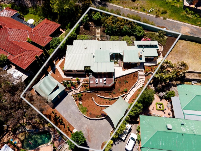 45 Sparkes Close, Fadden ACT 2904