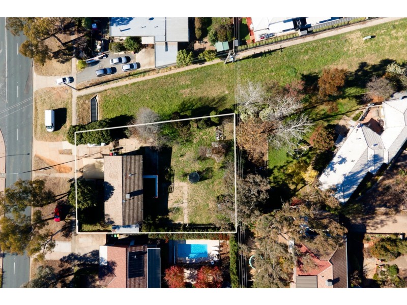 15 Belconnen Way, Weetangera ACT 2614