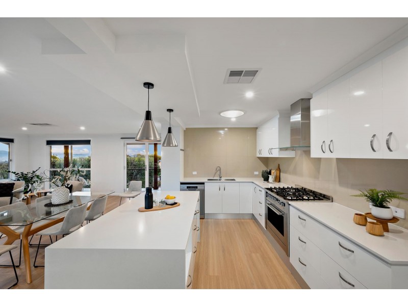 6 Flierl Place, Flynn ACT 2615