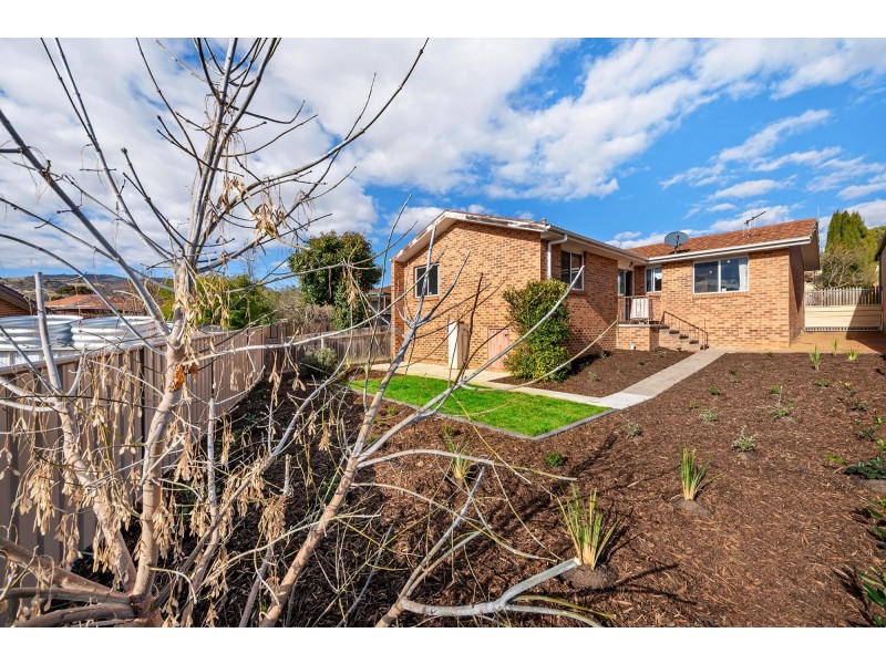 10 Schofield Place, Gordon ACT 2906