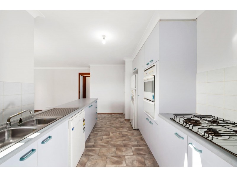 10 Schofield Place, Gordon ACT 2906