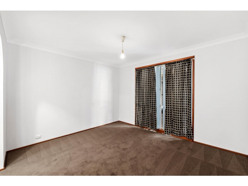 10 Schofield Place, Gordon ACT 2906