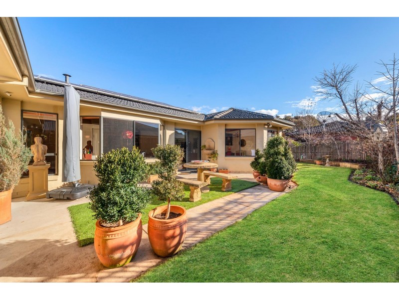 7 Kitty McEwan Circuit, Mckellar ACT 2617