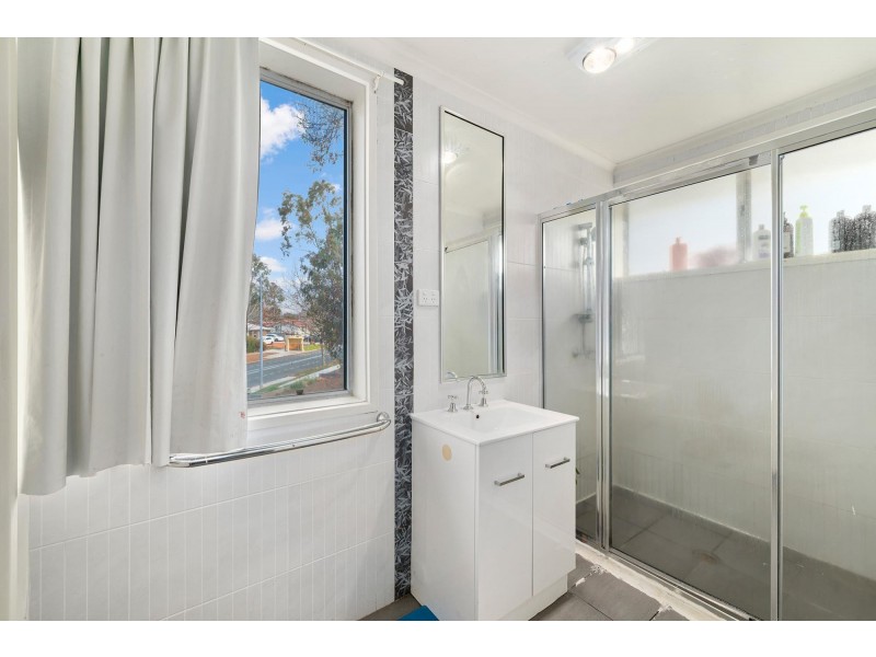 1 Graham Street, Macgregor ACT 2615