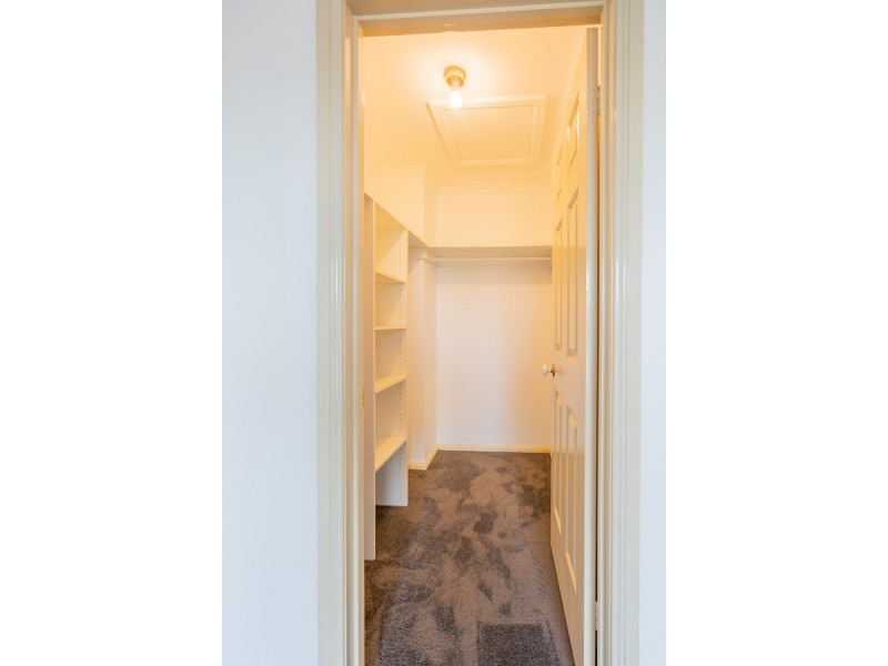 2 Fidler Court, Bruce ACT 2617