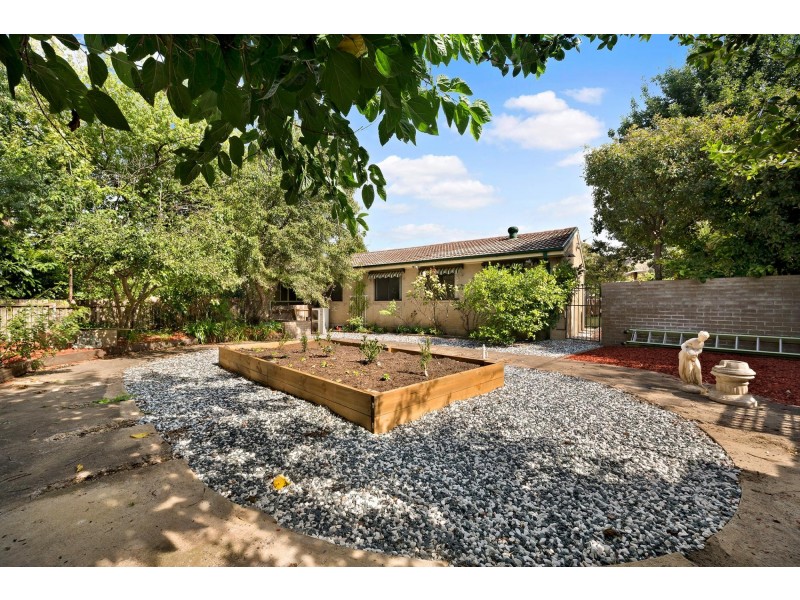 9 Whistler Place, Kambah ACT 2902