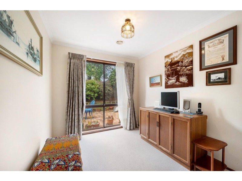 29 Summerville Crescent, Florey ACT 2615