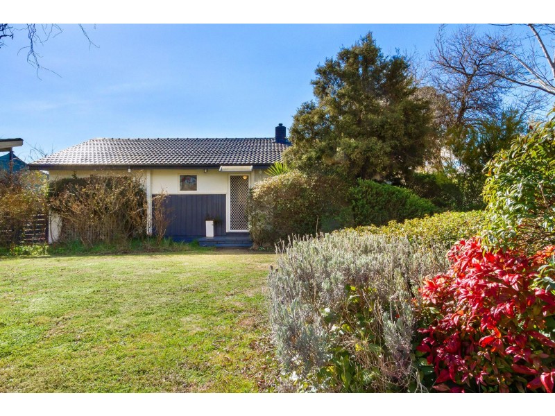 26 Neilson Street, Garran ACT 2605