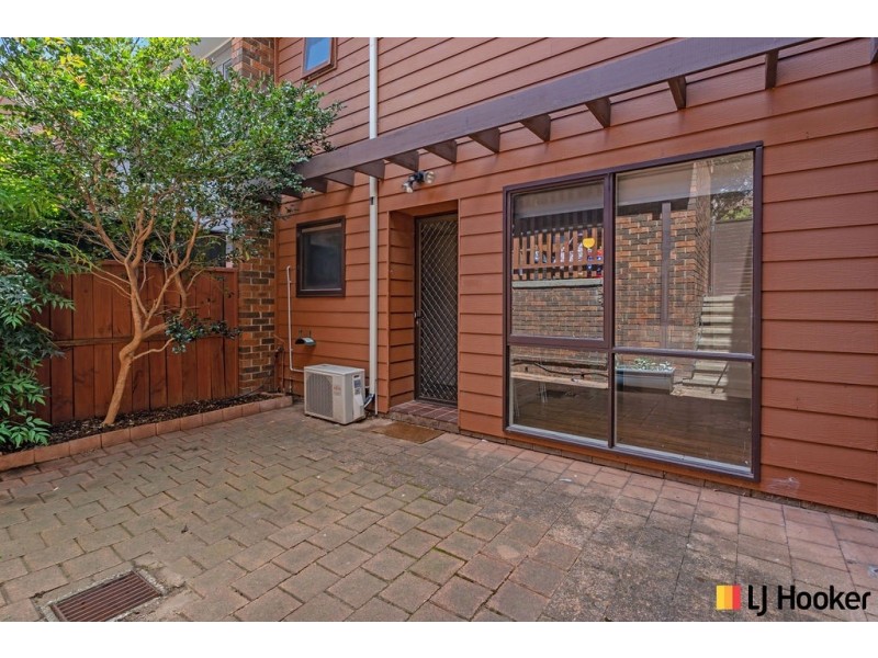7/13 Rowe Place, Phillip ACT 2606