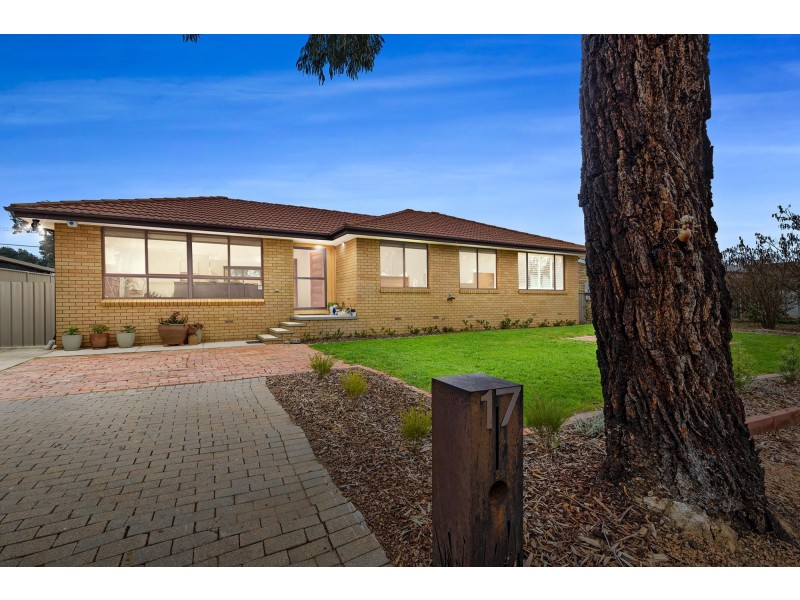 17 Tyrrell Circuit, Kaleen ACT 2617
