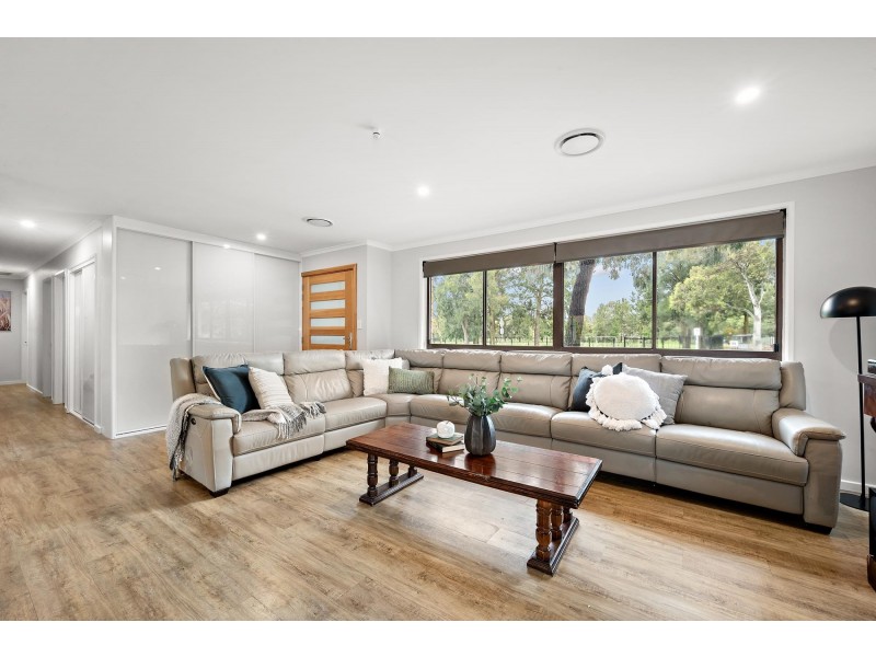 17 Tyrrell Circuit, Kaleen ACT 2617