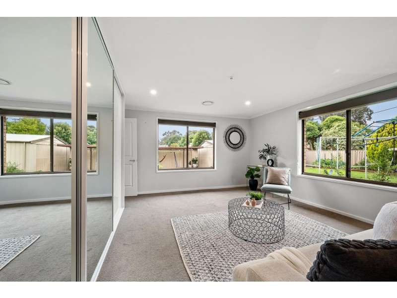 17 Tyrrell Circuit, Kaleen ACT 2617