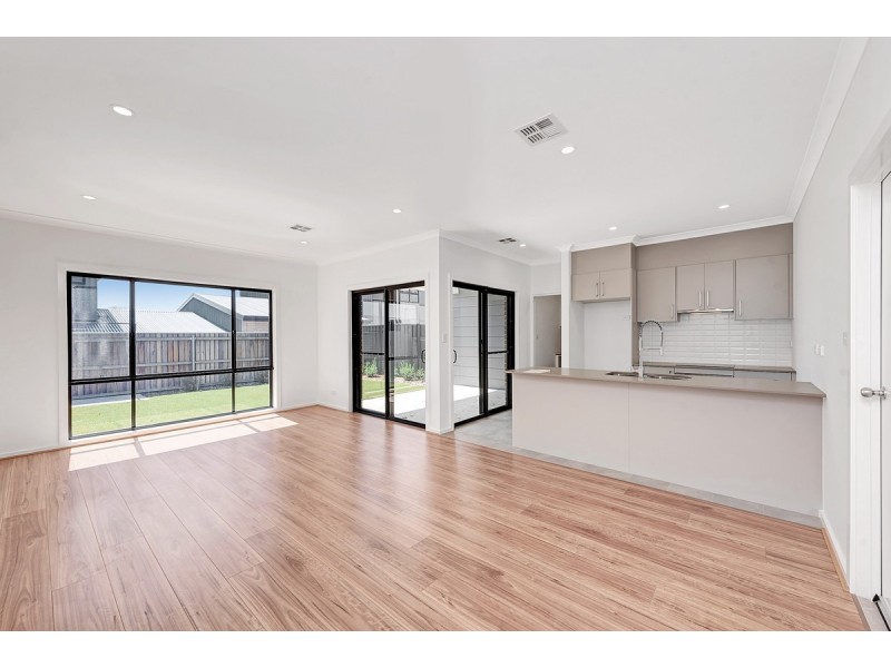 3/5 Phippard Court, Watson ACT 2602