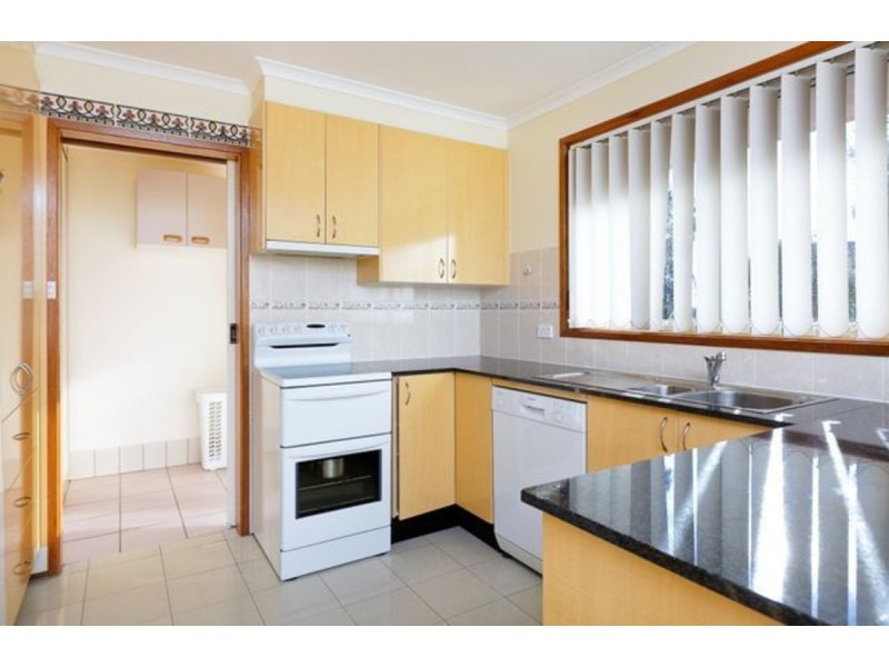 8 Edney Place, Isaacs ACT 2607