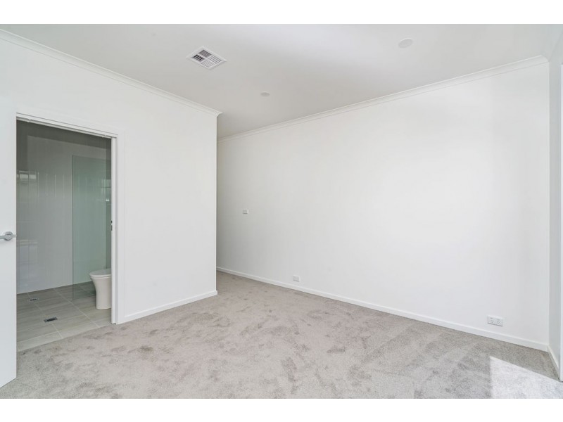 2/55 Vonwiller Crescent, Theodore ACT 2905