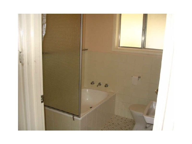 1/10 Macnaughton Street, Higgins ACT 2615