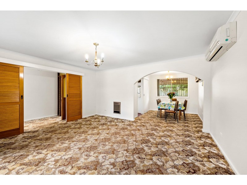 1 Phoenix Place, Giralang ACT 2617