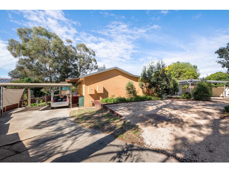 8 Vela Place, Giralang ACT 2617