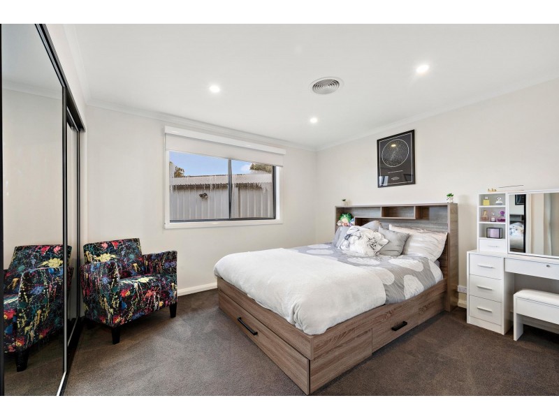 72 Longmore Crescent, Wanniassa ACT 2903
