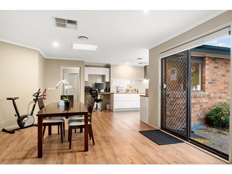 9 Belfield Crescent, Florey ACT 2615