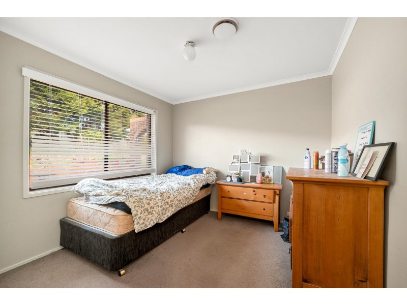 9 Belfield Crescent, Florey ACT 2615