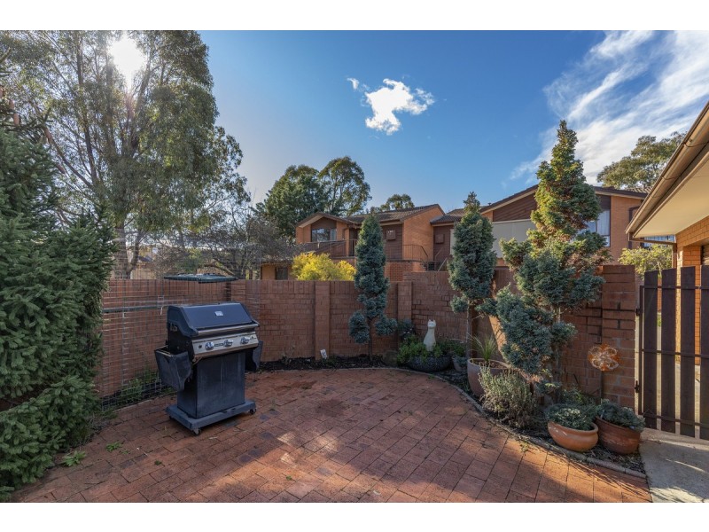 11/21 Alsop Close, Phillip ACT 2606