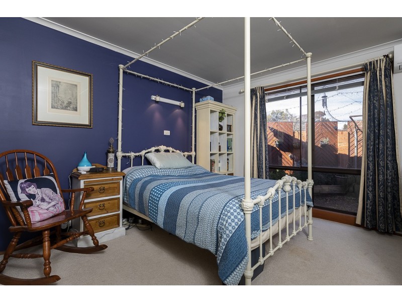 11/21 Alsop Close, Phillip ACT 2606