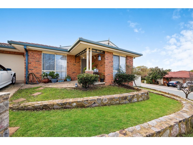 8 Loban Court, Ngunnawal ACT 2913