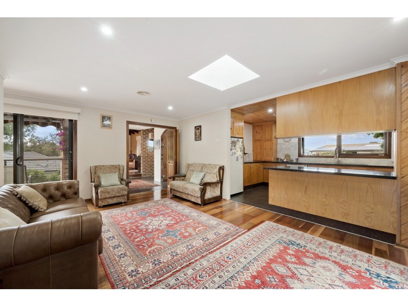 28 Dash Crescent, Fadden ACT 2904