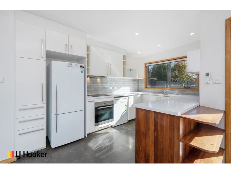 6 A Stanley Street, Hackett ACT 2602