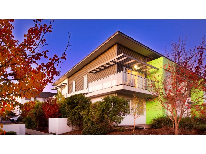 90/329 Flemington Road, Franklin ACT 2913