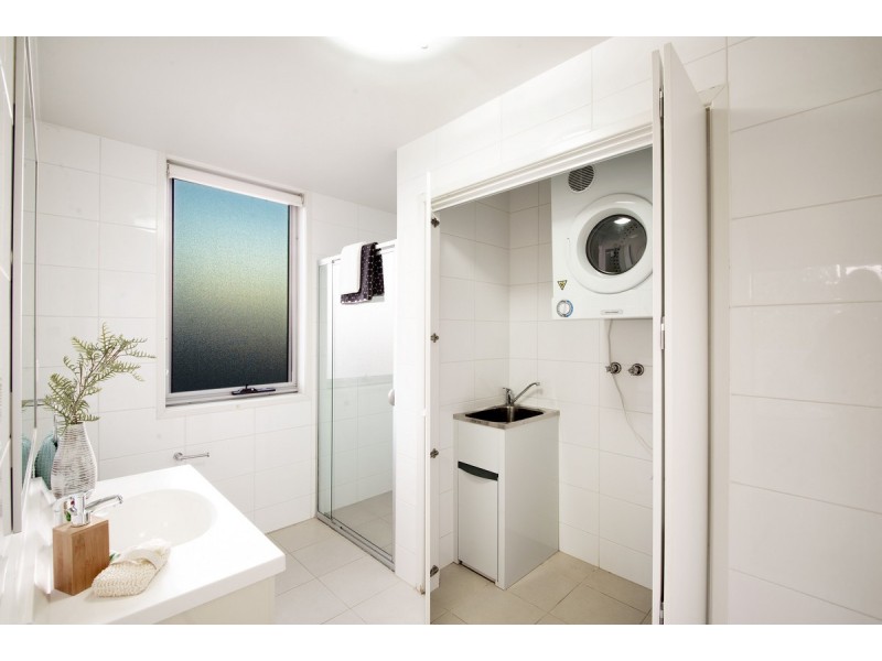 90/329 Flemington Road, Franklin ACT 2913