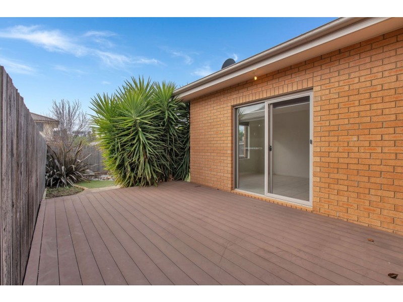 92 Greg Urwin Circuit, Casey ACT 2913