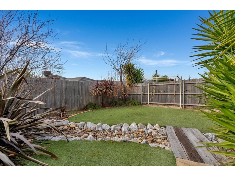 92 Greg Urwin Circuit, Casey ACT 2913