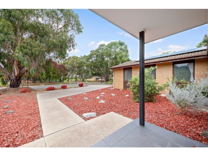 16 Shannon Circuit, Kaleen ACT 2617