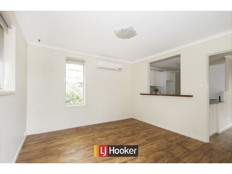 21 Bardsley Place, Holt ACT 2615
