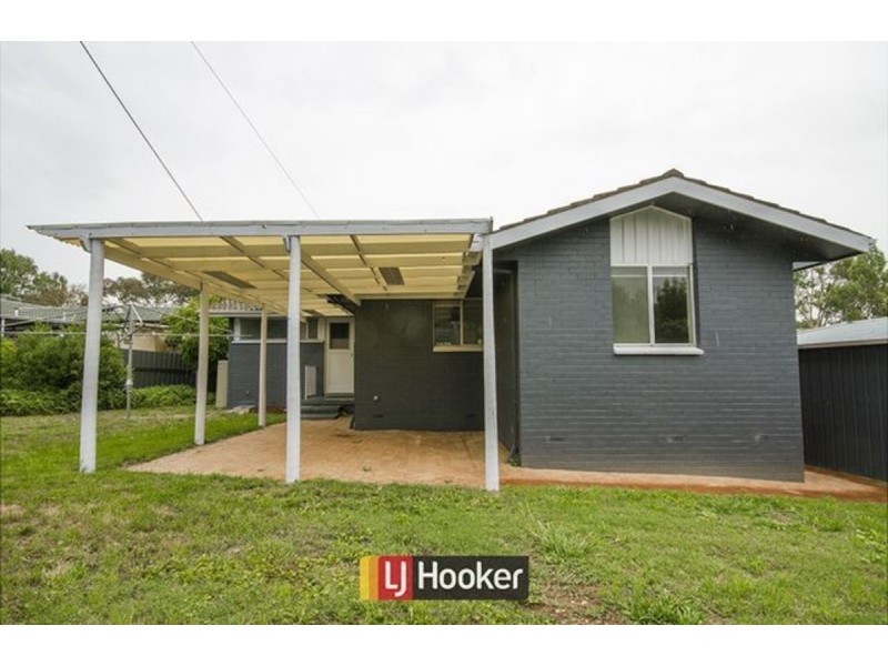 21 Bardsley Place, Holt ACT 2615
