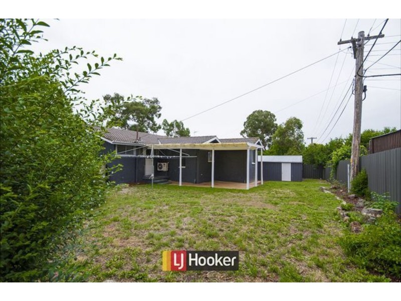 21 Bardsley Place, Holt ACT 2615