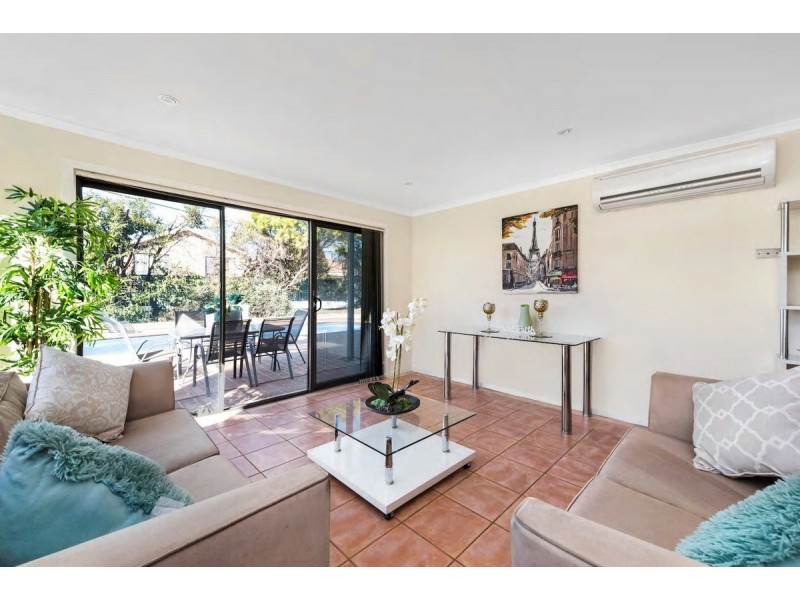6 Dodwell Street, Giralang ACT 2617